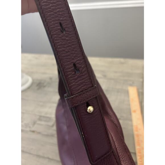 Marc Jacobs The Groove Hobo Large Fold Over Bag Burgundy Pebbled Leather - Picture 5 of 13